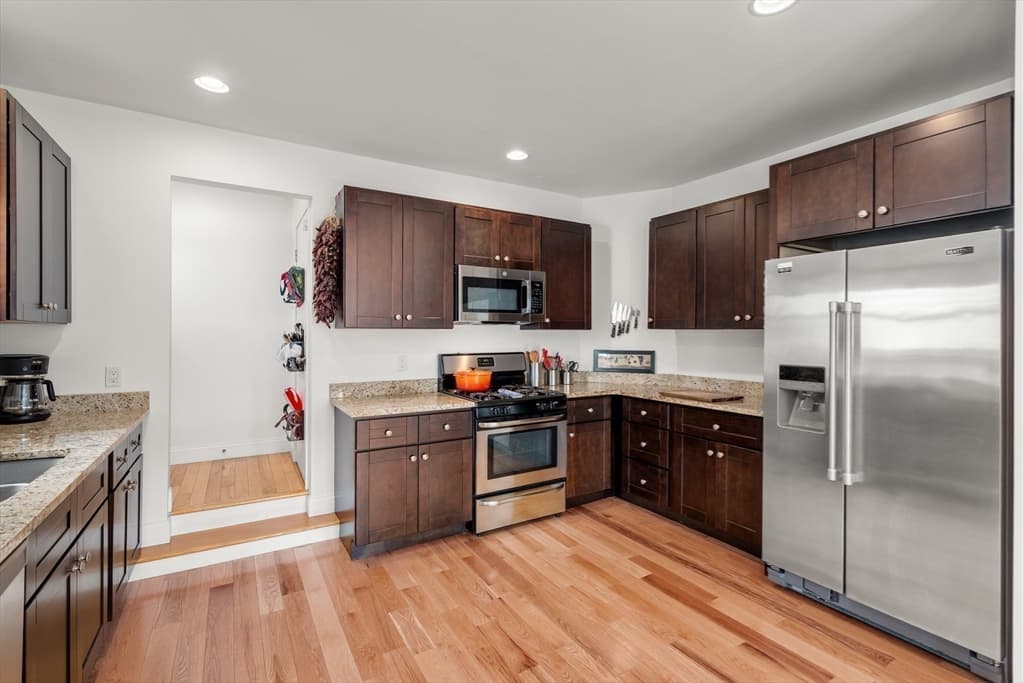 659 Moody St # 3, Waltham MA 02453 photo 11