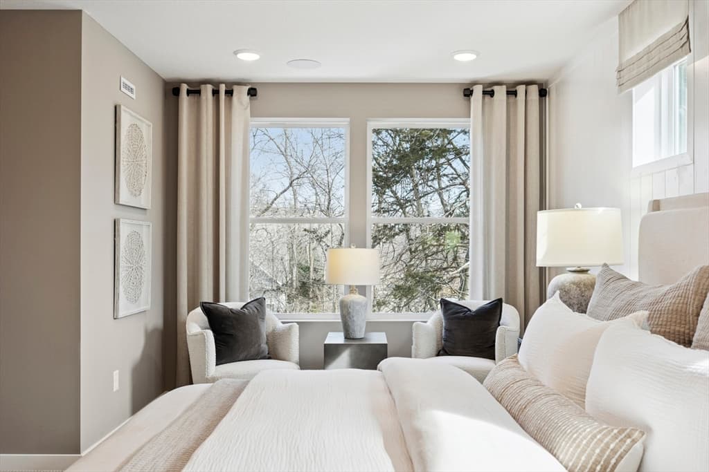 Condominium at 24 Emerald Run # 57, Shrewsbury MA 01545, photo 7 of 21