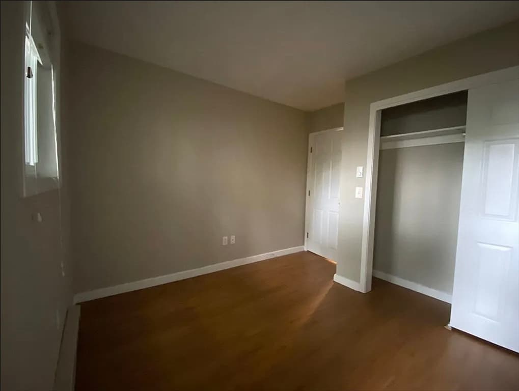 16 Cleveland Place # 8, Gloucester MA 01930 photo 6
