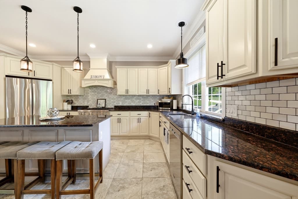 155 Parker Lane, Ludlow MA 01056 photo 9
