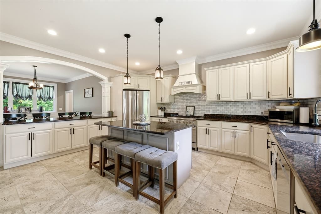155 Parker Lane, Ludlow MA 01056 photo 10