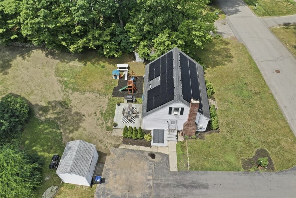 Single Family Residence at 20 Stevens Street, Dracut MA 01826, photo 26 of 32