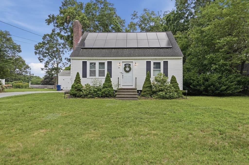 20 Stevens Street, Dracut MA 01826