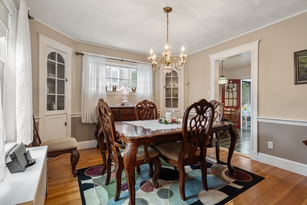 20 Rowe Street, Milton MA 02186 photo 6