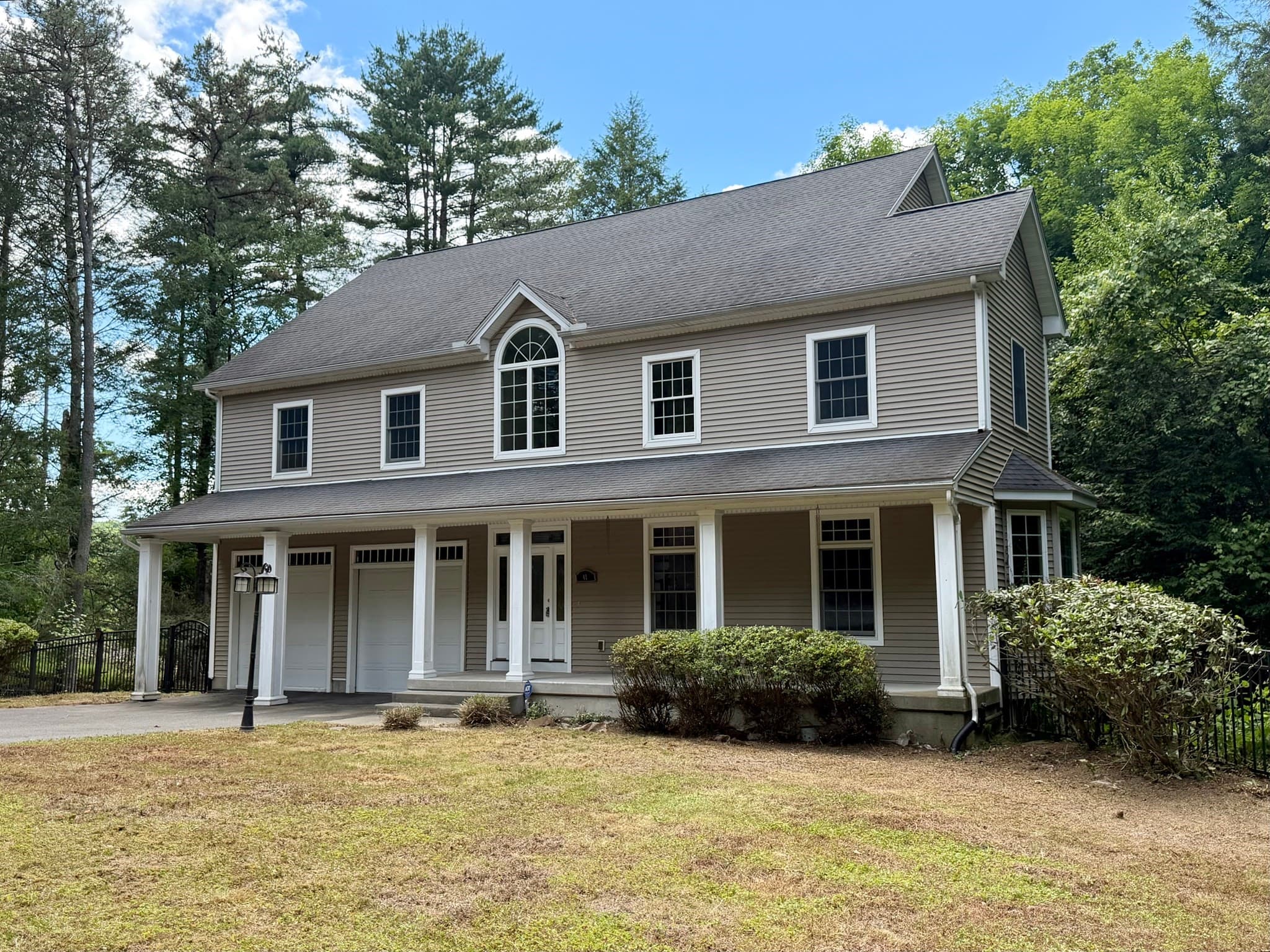 41 Thresher Rd, Hampden MA 01036