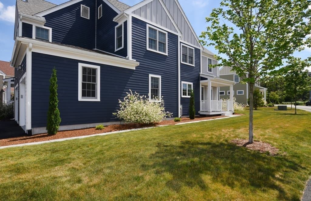 Condominium at 66 Drum Dr # 66, Plymouth MA 02360, Plymouth, photo 4 of 33