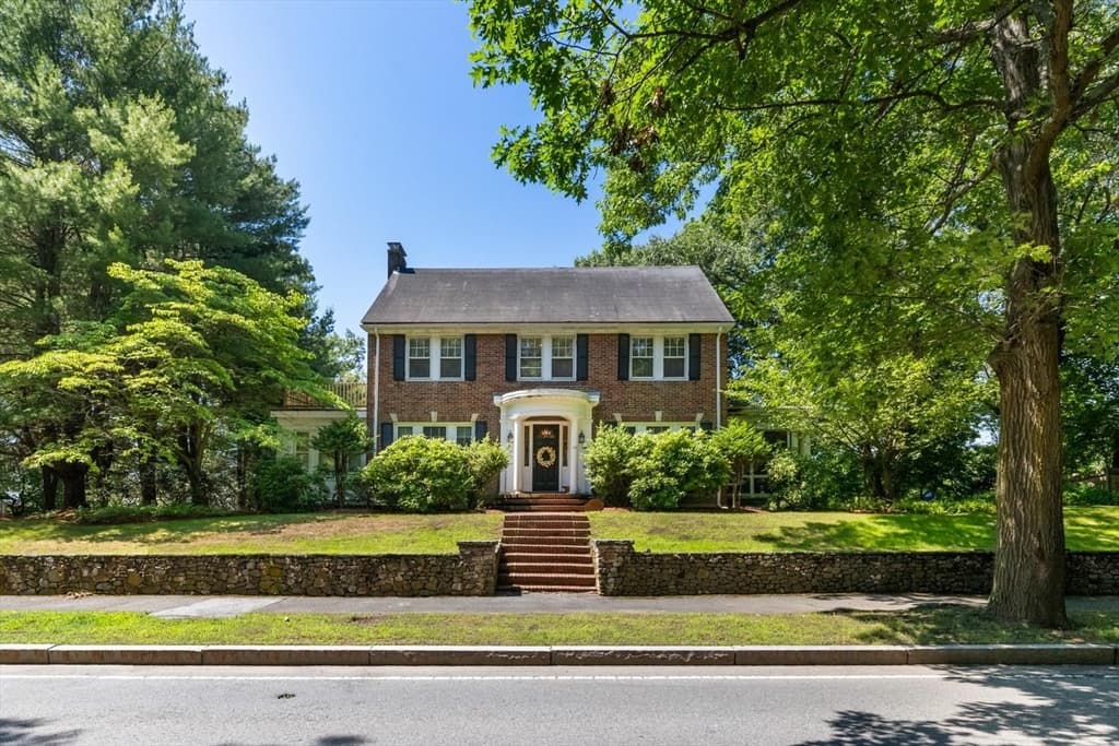 114 South Border Road, Medford MA 02155 photo 36
