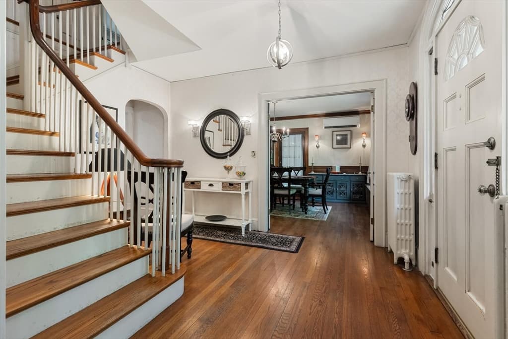 114 South Border Road, Medford MA 02155 photo 5