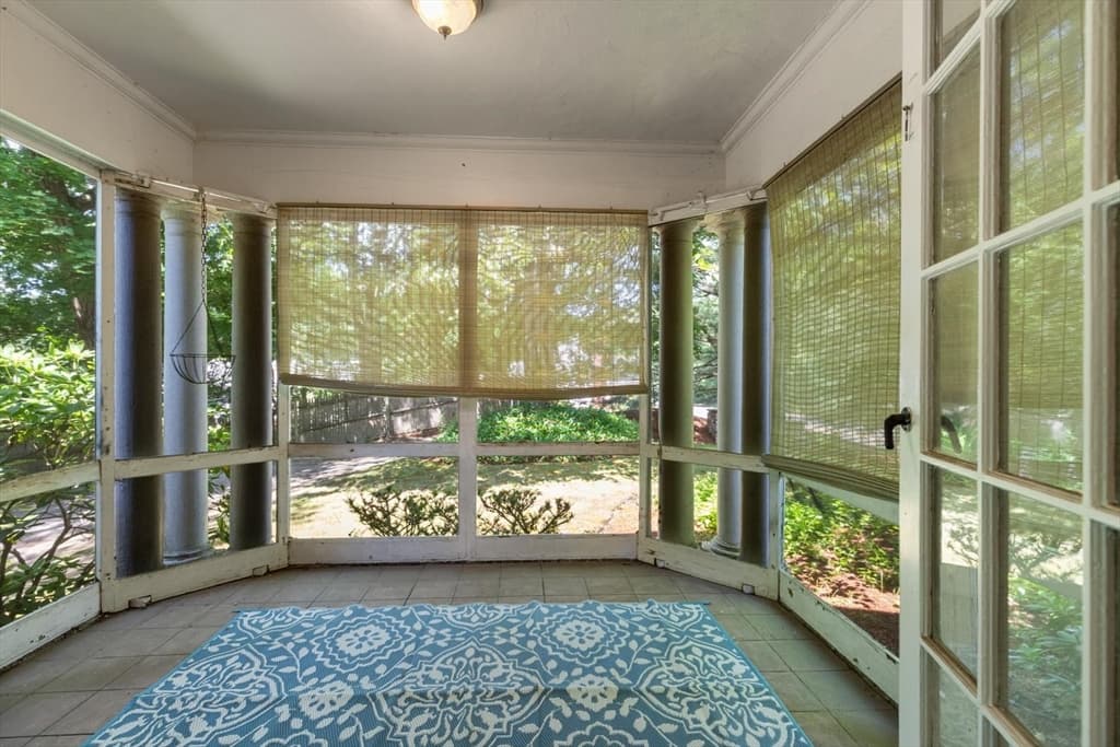 114 South Border Road, Medford MA 02155 photo 18