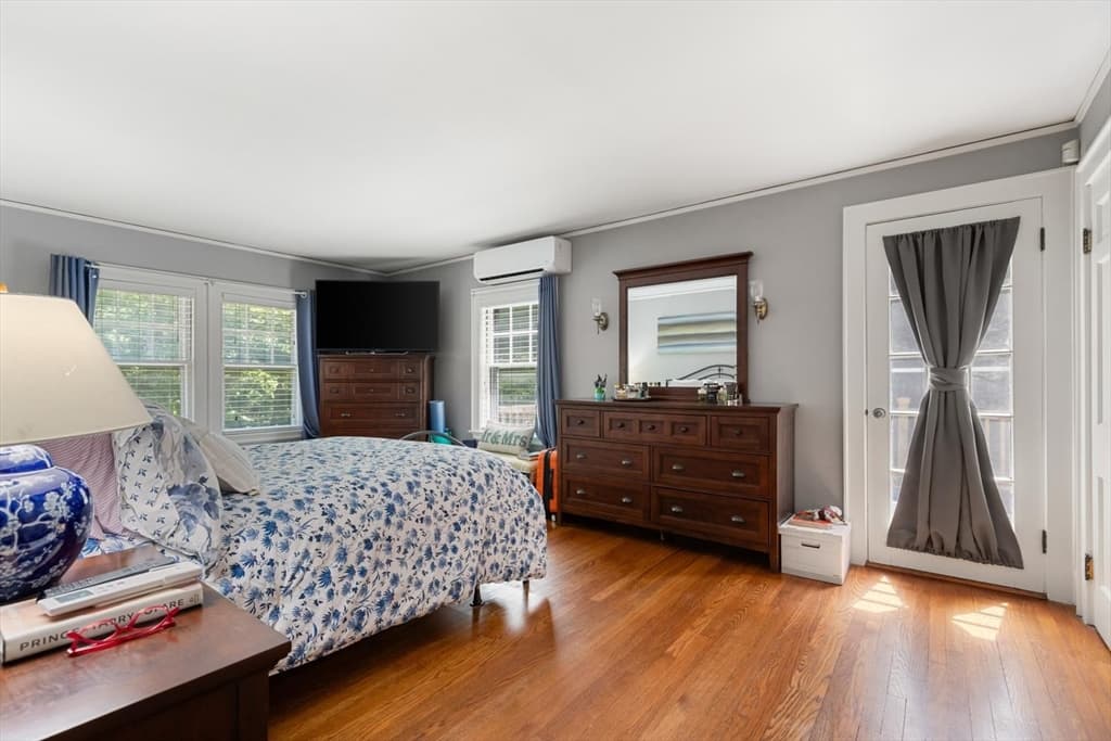 114 South Border Road, Medford MA 02155 photo 19