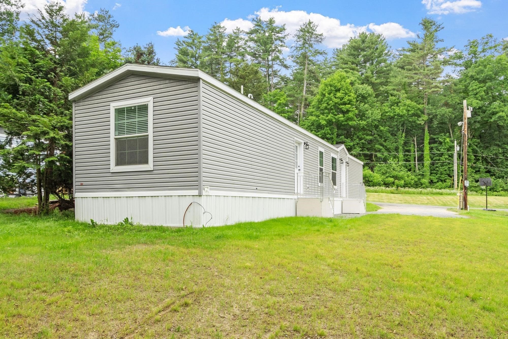 Mobile Home at 1990 Mass Ave # 10, Lunenburg MA 01462, photo 16 of 18