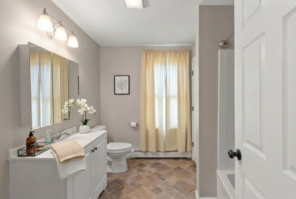 Single Family Residence at 35 Cedar St # 6, Gardner MA 01440, Gardner, photo 6 of 26