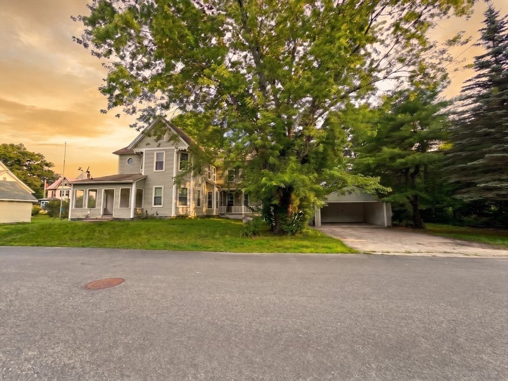 15 Blodgett Street, Orange MA 01364 photo 3