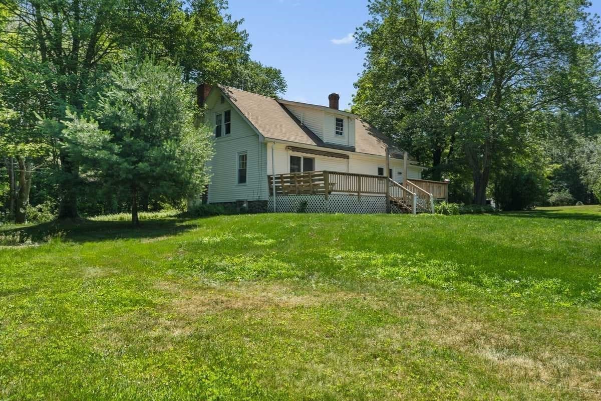 Single Family Residence at 601 Wachusett Street, Holden MA 01520, photo 30 of 38