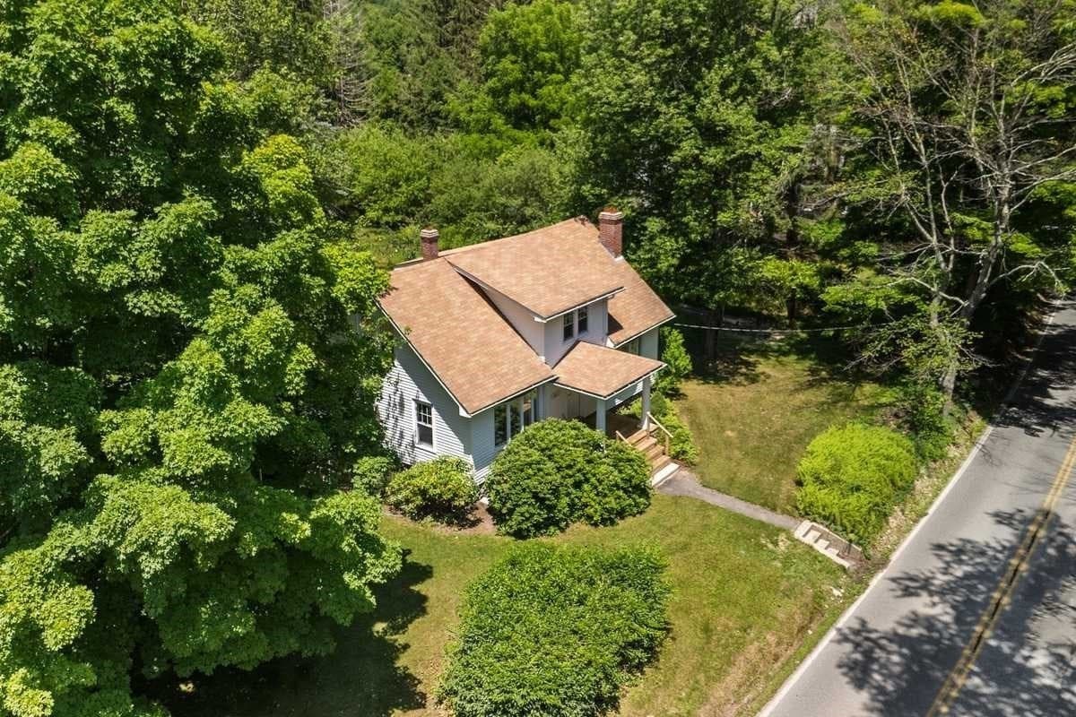 Single Family Residence at 601 Wachusett Street, Holden MA 01520, photo 35 of 38