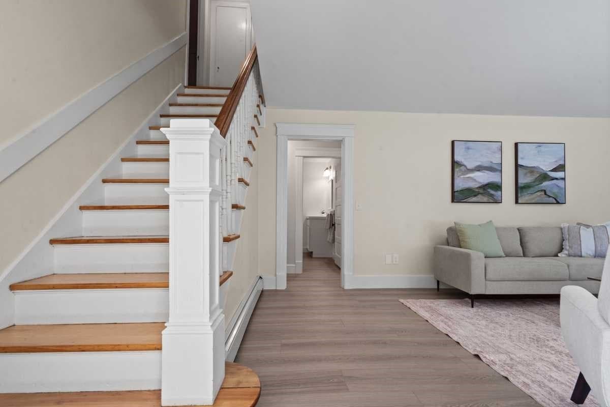 Single Family Residence at 601 Wachusett Street, Holden MA 01520, photo 8 of 38