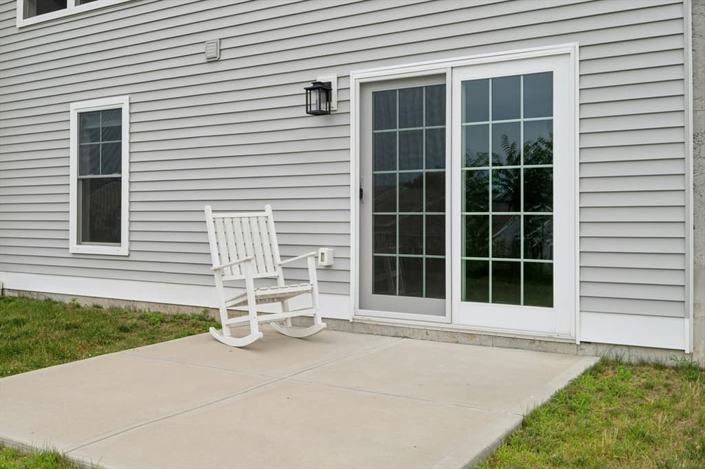 Condominium at 44 Logans Run # 44, Millbury MA 01527, Millbury, photo 35 of 41