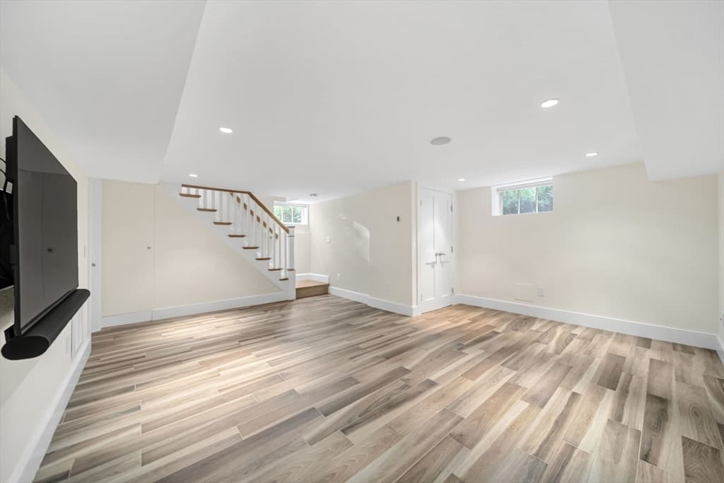 2 Kenway St, Cambridge MA 02138 photo 33