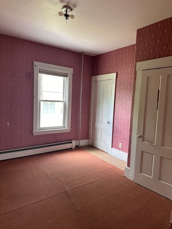 3 Family at 353 Chestnut St, Gardner MA 01440, Gardner, photo 10 of 39
