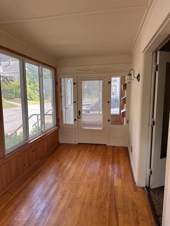 3 Family at 353 Chestnut St, Gardner MA 01440, Gardner, photo 8 of 39