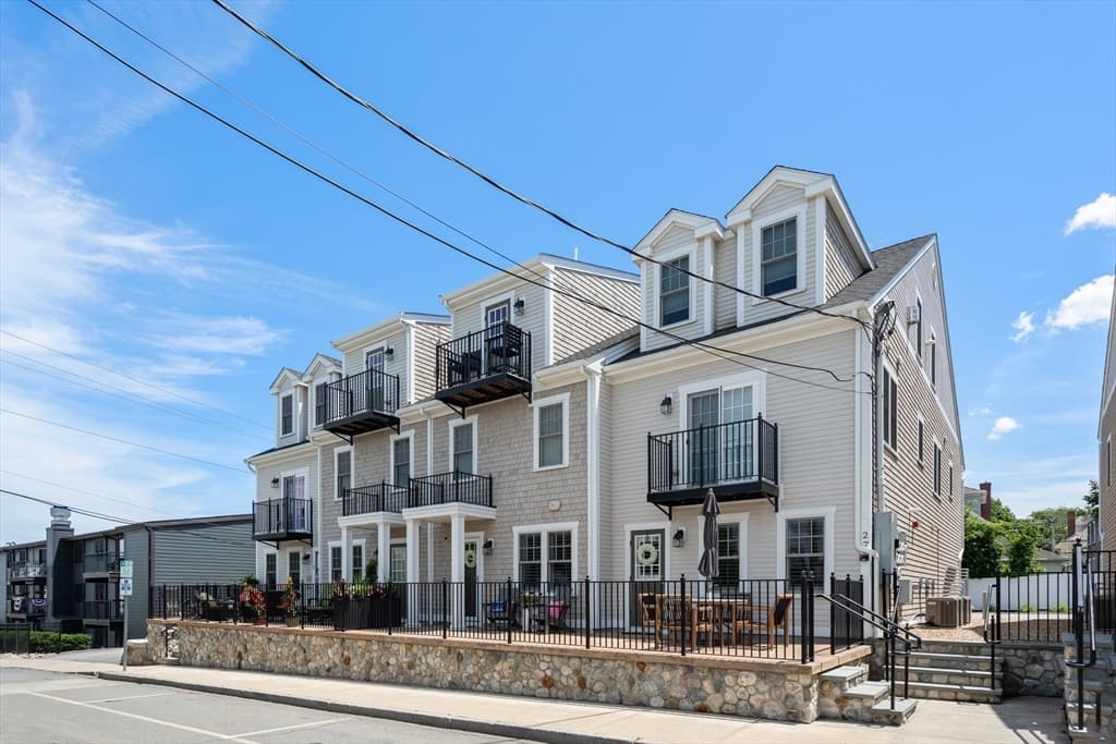 Condominium at 27 Howland # 7, Plymouth MA 02360, Plymouth, photo 34 of 39