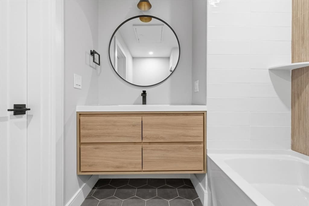 Condominium at 66 Homer Street # 2, Boston MA 02128, Boston, photo 13 of 17