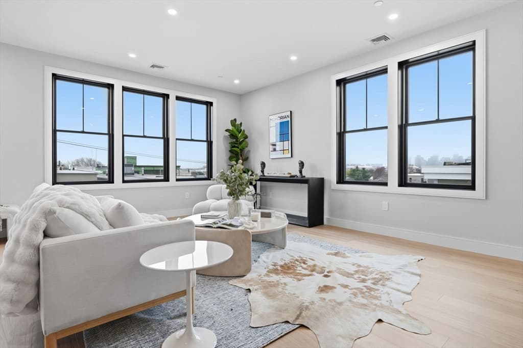 Condominium at 66 Homer Street # 2, Boston MA 02128, Boston, photo 9 of 17