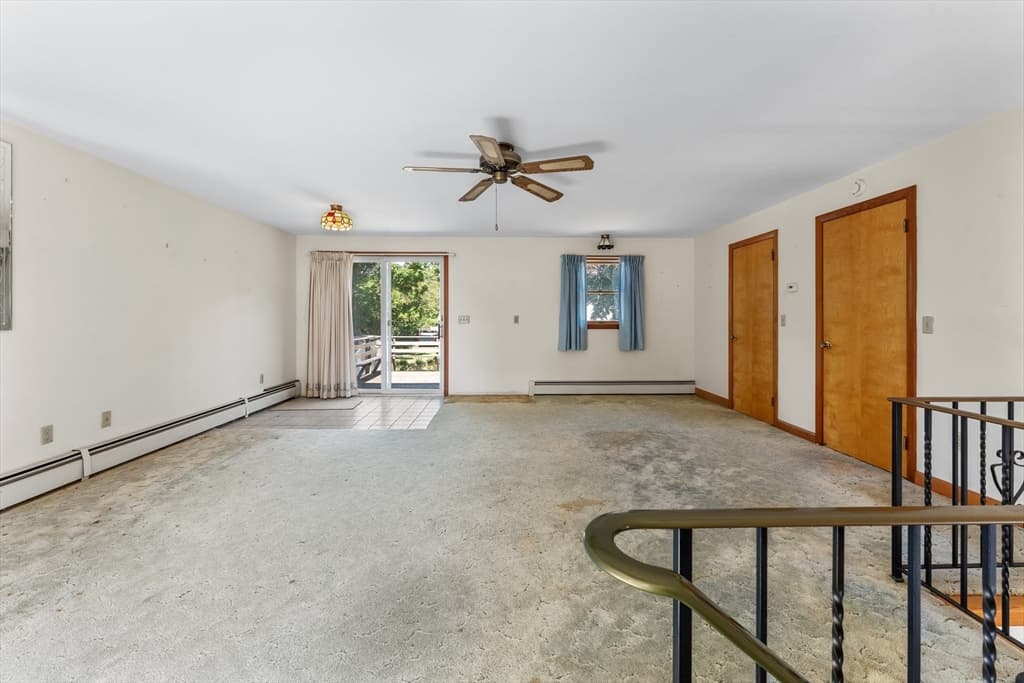 Single Family Residence at 48 Westbrook Dr, Seekonk MA 02771, Seekonk, photo 6 of 33