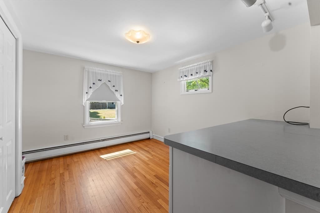 Single Family Residence at 48 Westbrook Dr, Seekonk MA 02771, Seekonk, photo 16 of 33