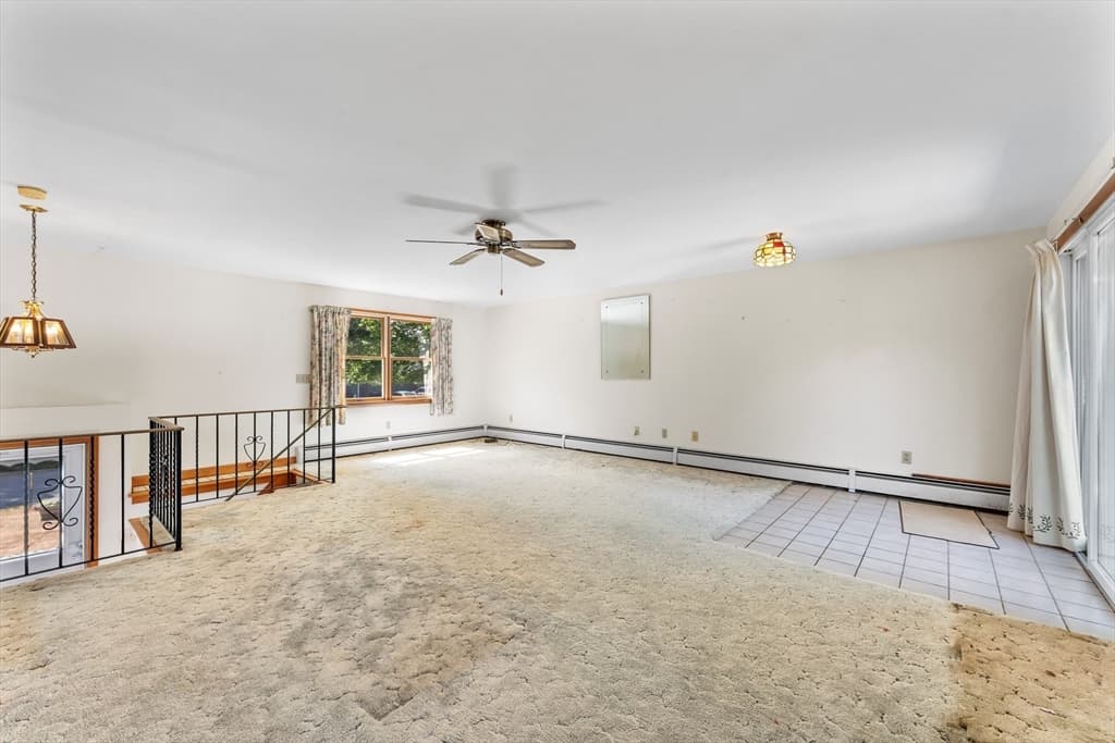 Single Family Residence at 48 Westbrook Dr, Seekonk MA 02771, Seekonk, photo 8 of 33