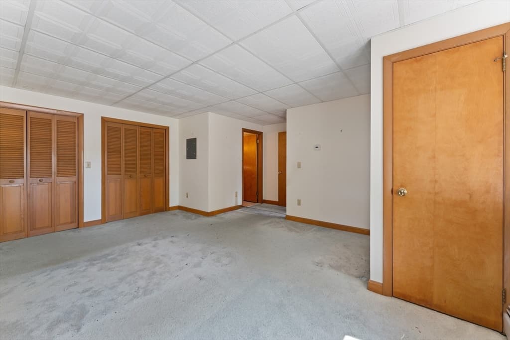 Single Family Residence at 48 Westbrook Dr, Seekonk MA 02771, Seekonk, photo 25 of 33
