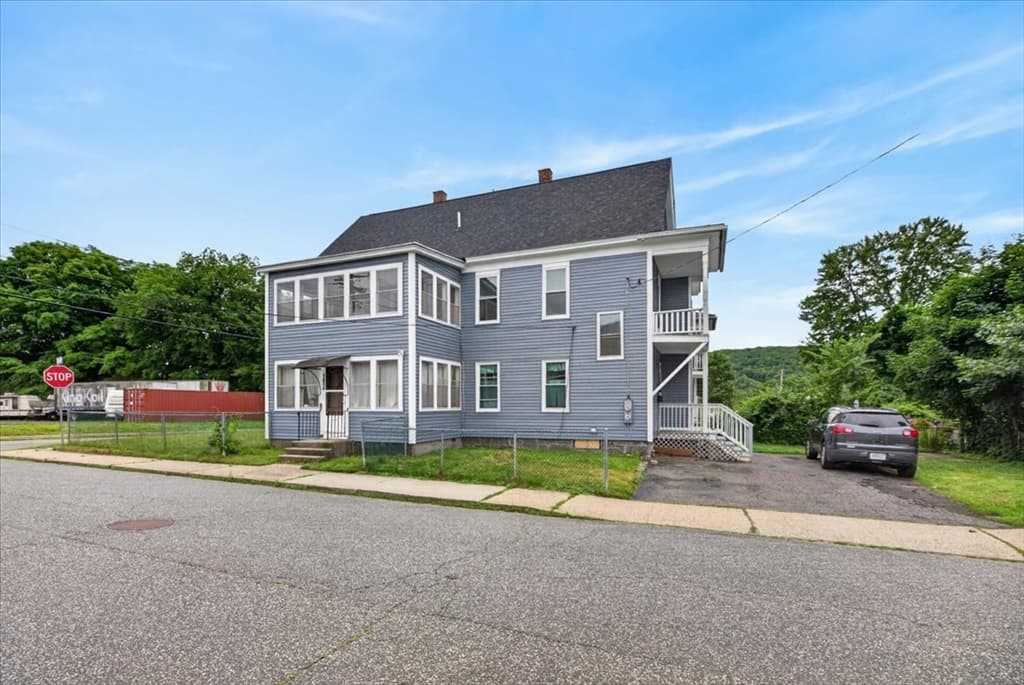 Multi Family at 1644-1646 N Main St, Palmer MA 01069, Palmer, photo 2 of 41