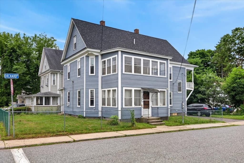 1644-1646 N Main St, Palmer MA 01069