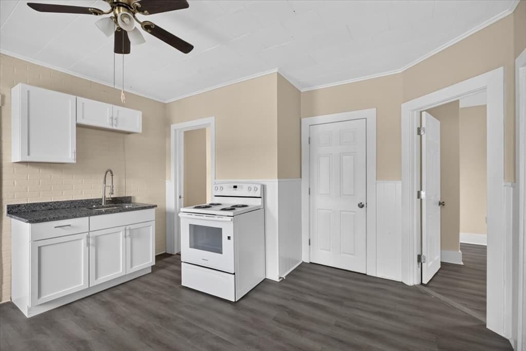 Multi Family at 1644-1646 N Main St, Palmer MA 01069, Palmer, photo 5 of 41