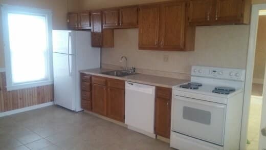 6 Buffum St, Worcester MA 01603 photo 6