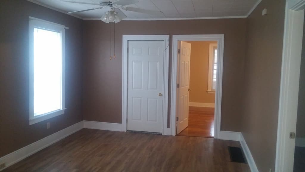 6 Buffum St, Worcester MA 01603 photo 9