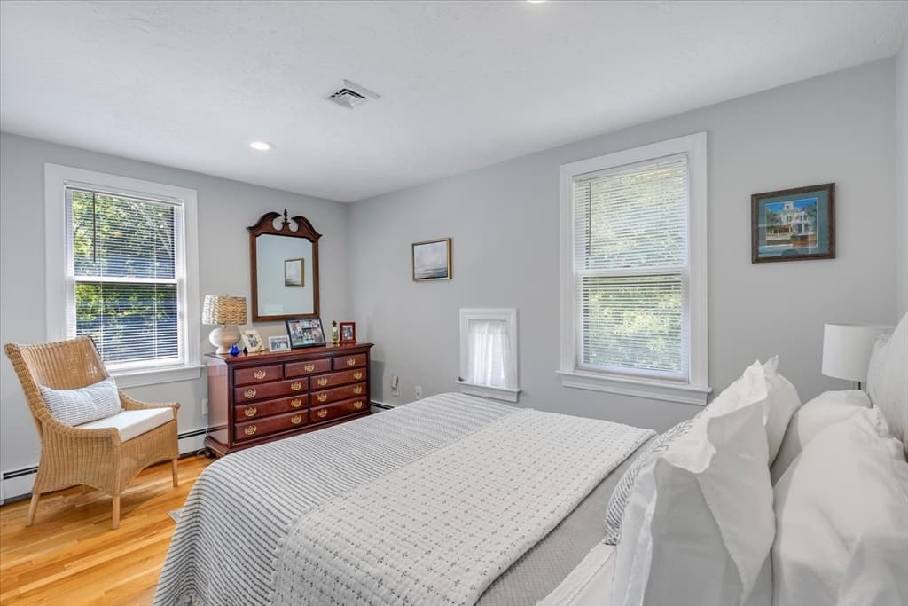 Single Family Residence at 27 Crestview Dr, Sandwich MA 02537, Sandwich, photo 32 of 41
