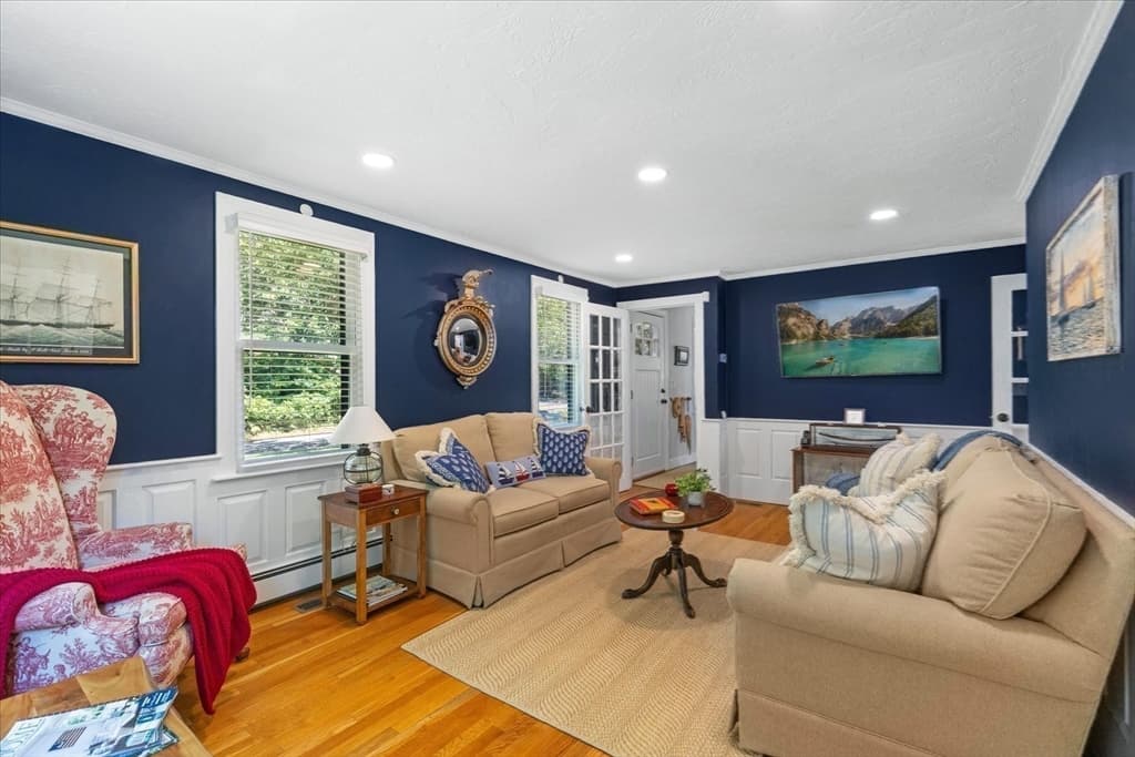 Single Family Residence at 27 Crestview Dr, Sandwich MA 02537, Sandwich, photo 18 of 41
