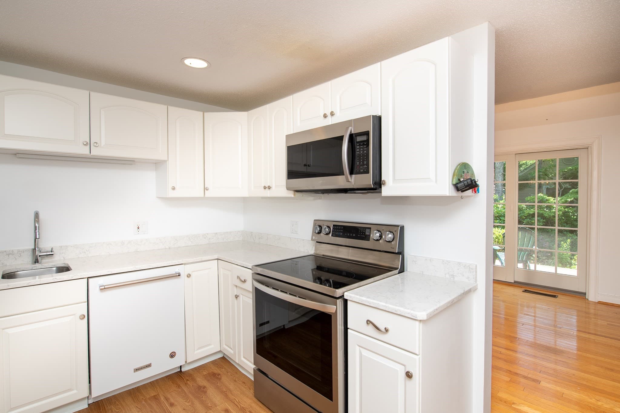 Single Family Residence at 10 Village Green Circle, Mashpee MA 02649, photo 7 of 42