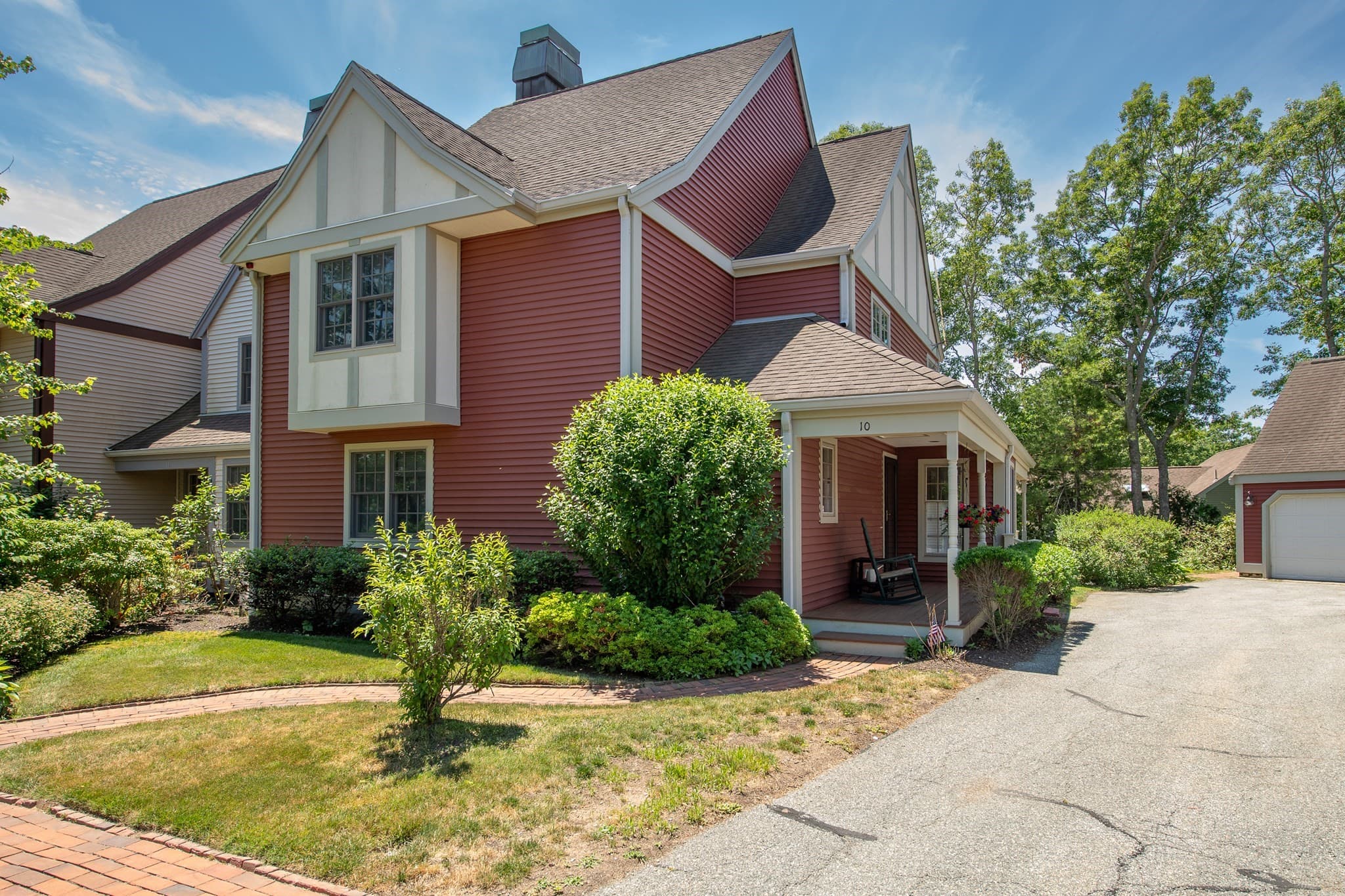 10 Village Green Circle, Mashpee MA 02649