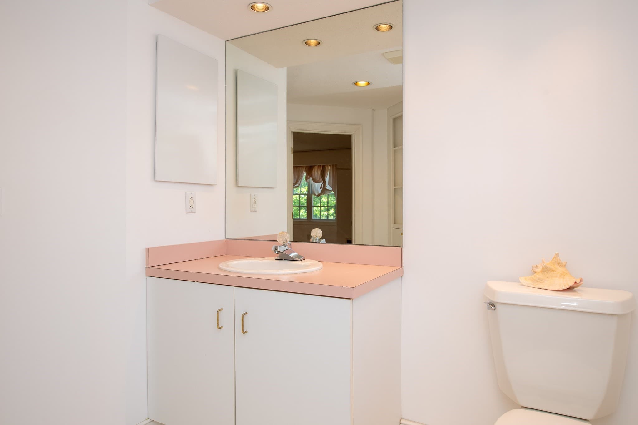 Single Family Residence at 10 Village Green Circle, Mashpee MA 02649, photo 25 of 42