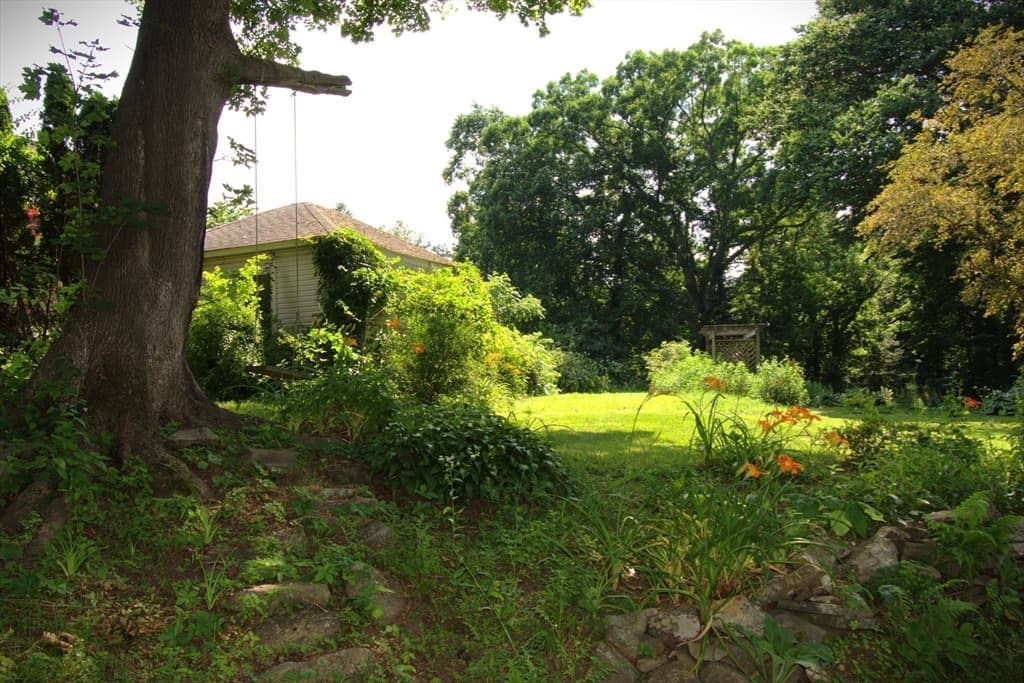 Single Family Residence at 41 Worcester Street, Grafton MA 01519, Grafton, photo 13 of 36