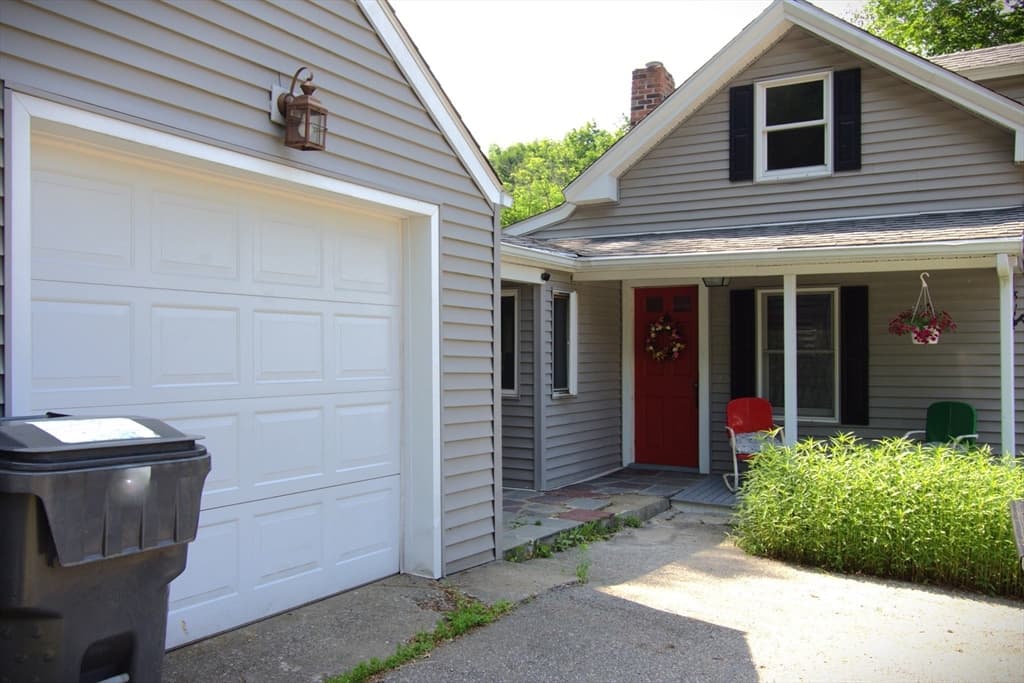 Single Family Residence at 41 Worcester Street, Grafton MA 01519, Grafton, photo 3 of 36
