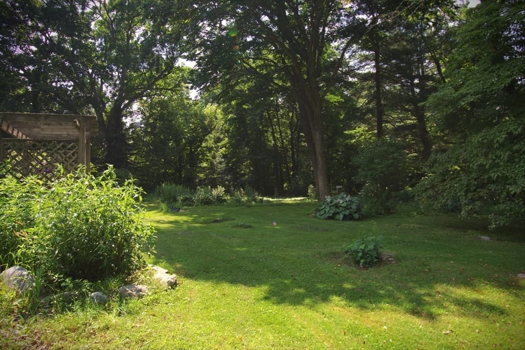 Single Family Residence at 41 Worcester Street, Grafton MA 01519, Grafton, photo 9 of 36