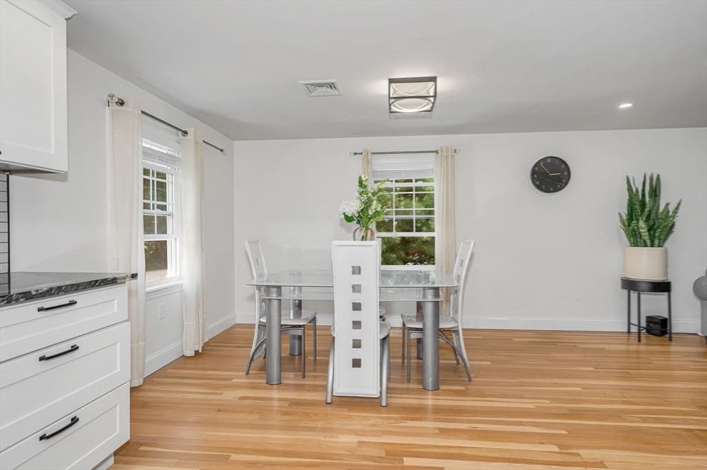 230 North St, Tewksbury MA 01876 photo 23