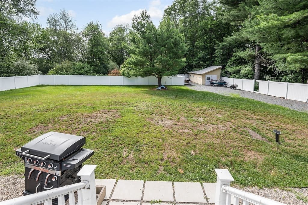 230 North St, Tewksbury MA 01876 photo 6