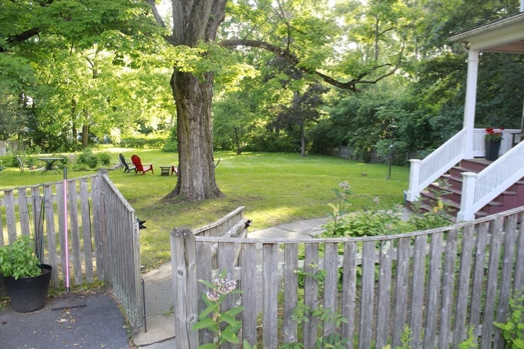254 Lincoln, Amherst MA 01002 photo 33