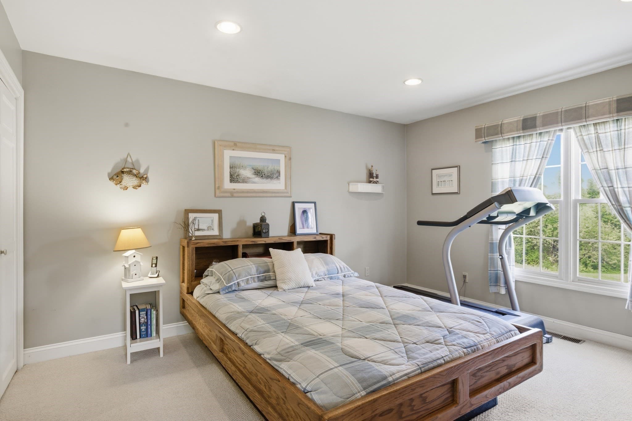 Single Family Residence at 3 Sandpiper Dr, Westport MA 02790, photo 31 of 41