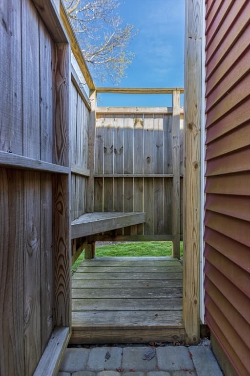 73 Congdon St, Narragansett RI 02882 photo 23