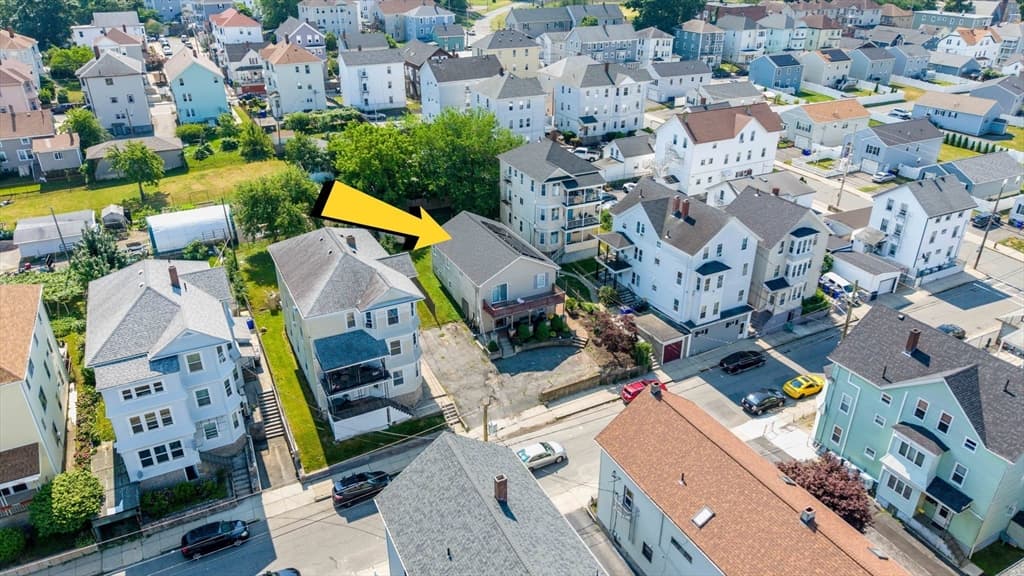 212 Haffards St, Fall River MA 02723 photo 36